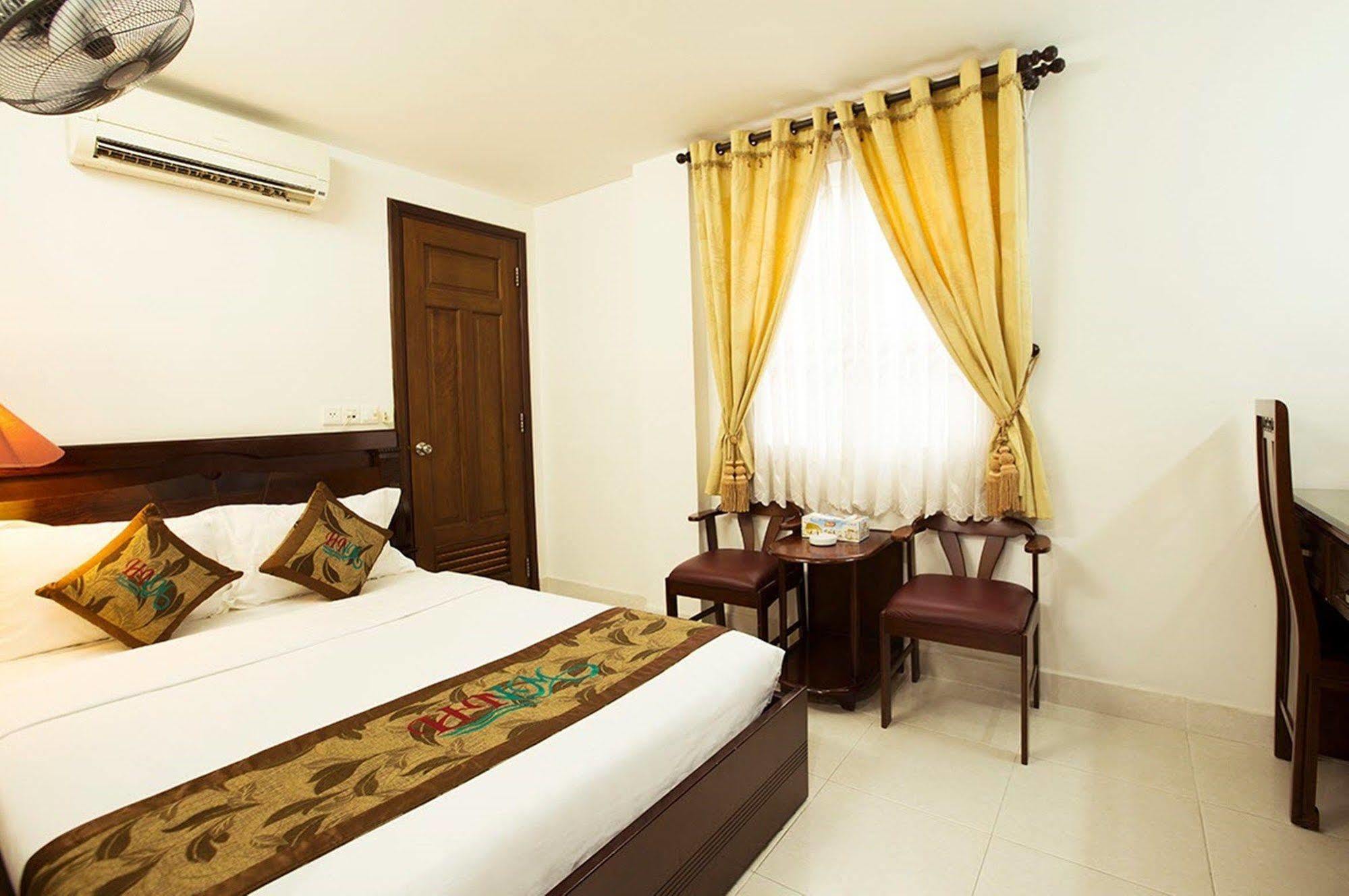 Hoang Ngoc My Khách sạn TP. Hồ Chí Minh